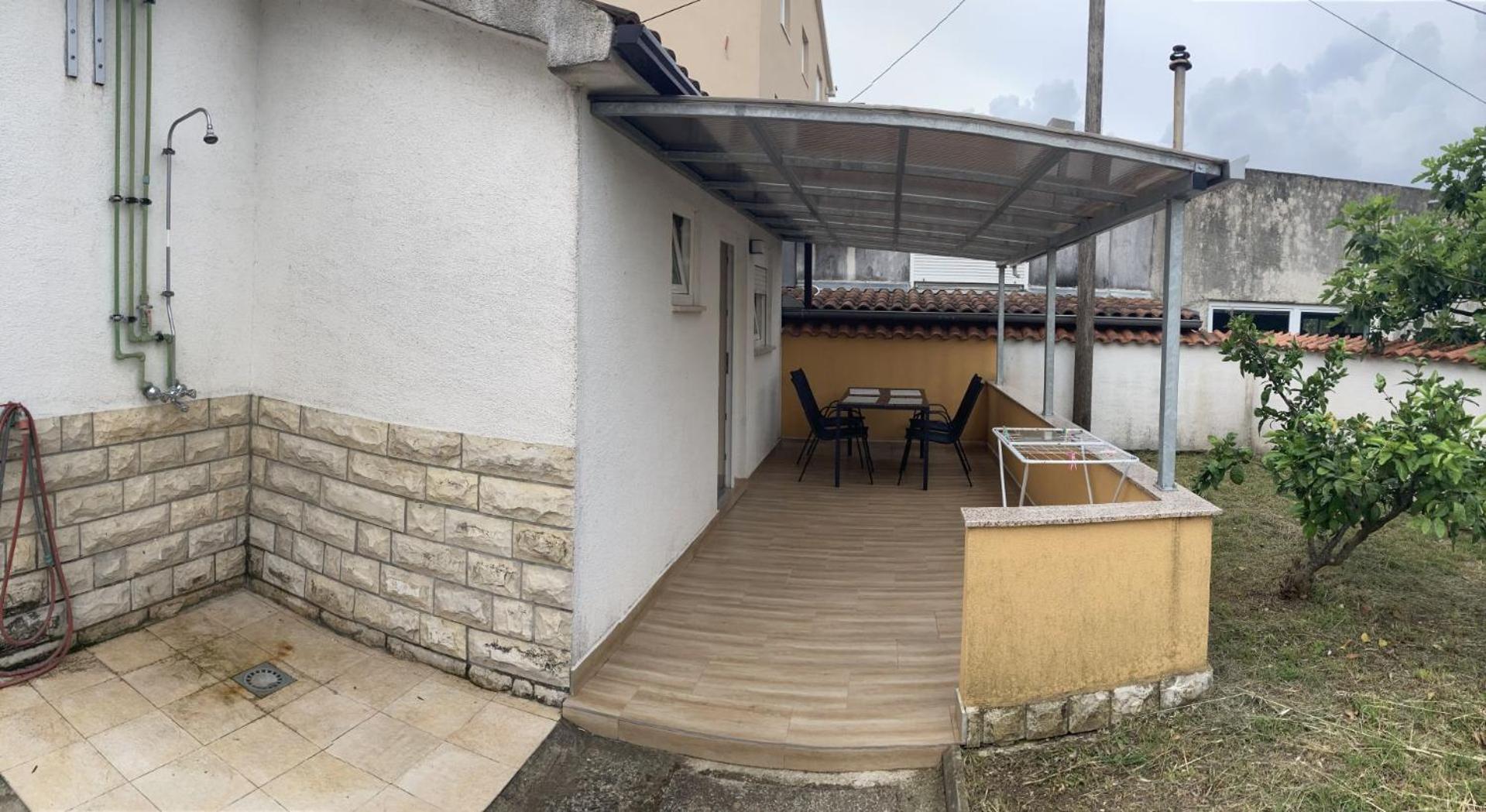 Apartman Turanj Exterior foto